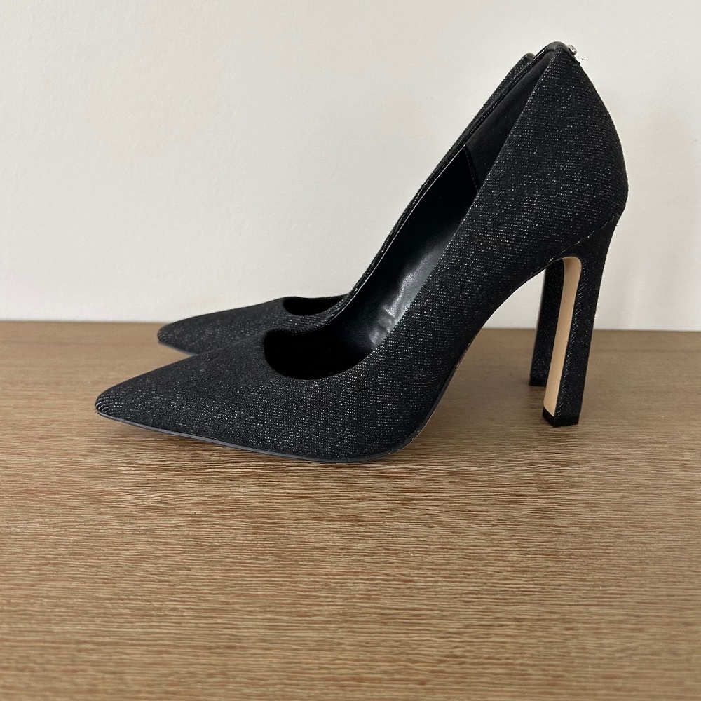 Michael Kors Amara Pump | Size 6M | Black Denim | Market Sample | New